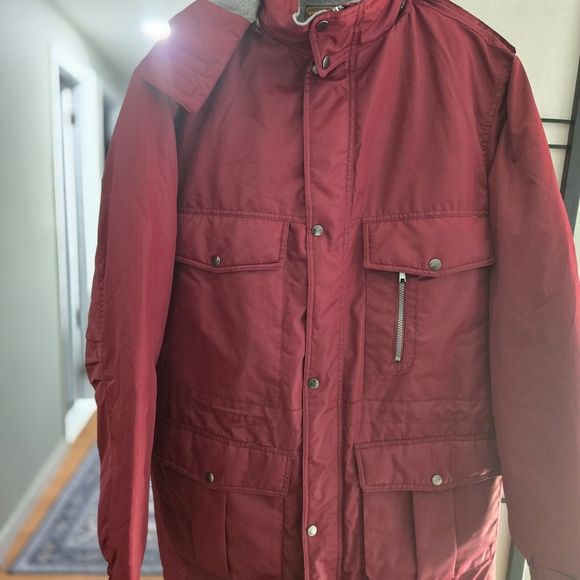 Men's Burgundy Puffer Jacket Size XL TALL - Picture 6 of 16